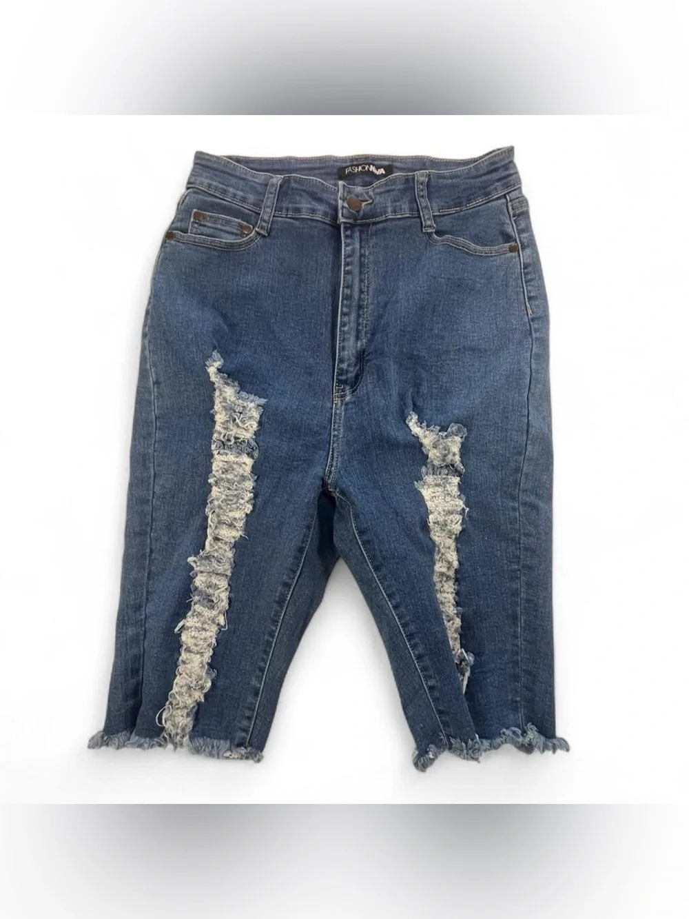 Fashion Nova Ripped Denim Capri Shorts Women’s Size 15 Distressed Long Jorts